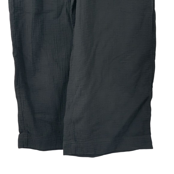 Chico's Womens Black Gauze Wide Leg Pull On Cropped Pants Beachy Lagenlook 1/Med - Picture 3 of 8